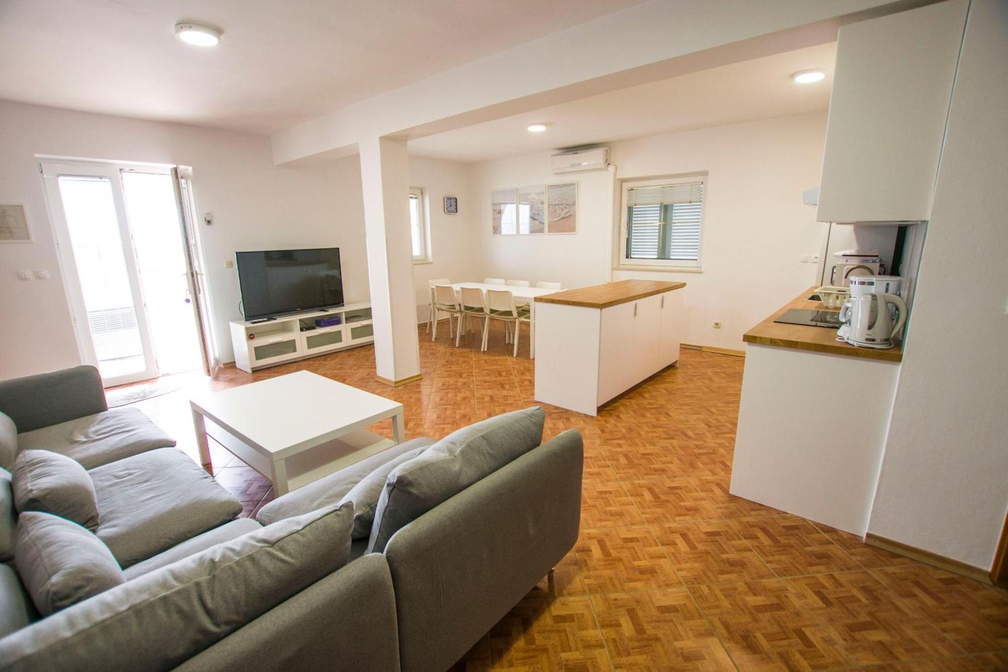 דראגה Apartments Josip מראה חיצוני תמונה