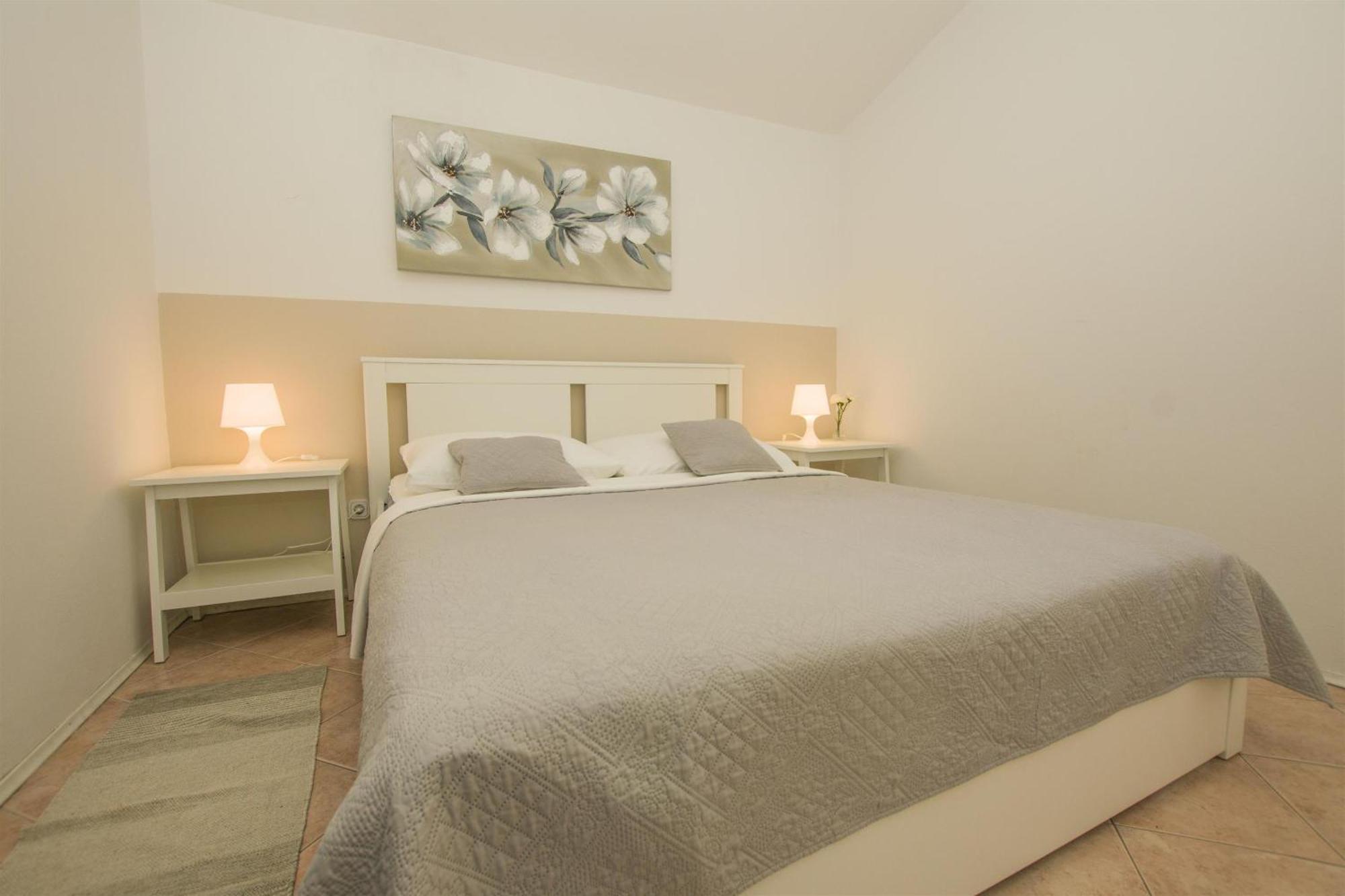 דראגה Apartments Josip מראה חיצוני תמונה