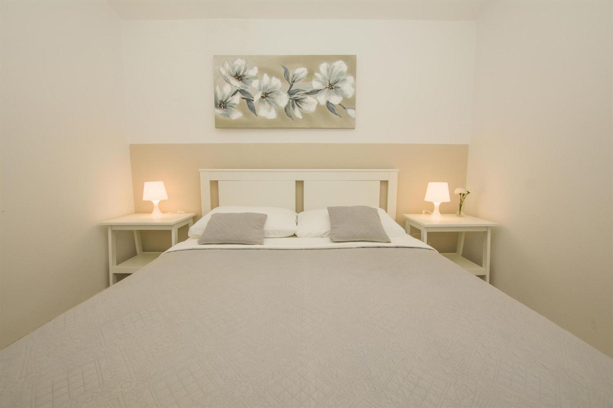 דראגה Apartments Josip מראה חיצוני תמונה